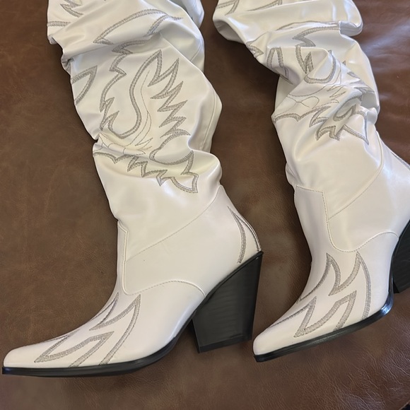 NWT Dolls Kill x Cape Robbin Pure Love Bandit Cowgirl Boots - Picture 8 of 12